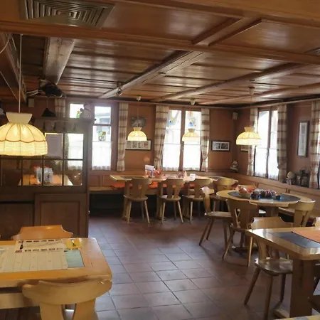 Landgasthof-hotel Adler *