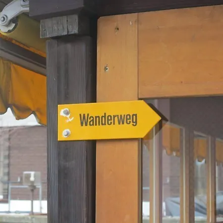 Landgasthof-hotel Adler فندق