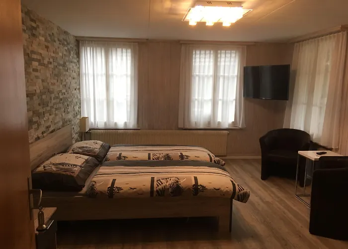 Landgasthof-hotel Adler فندق