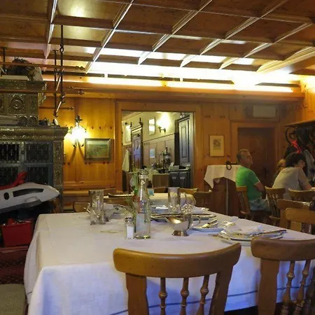 Landgasthof-hotel Adler Hotel *